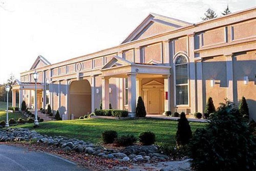 Pocono Palace Resort 3*